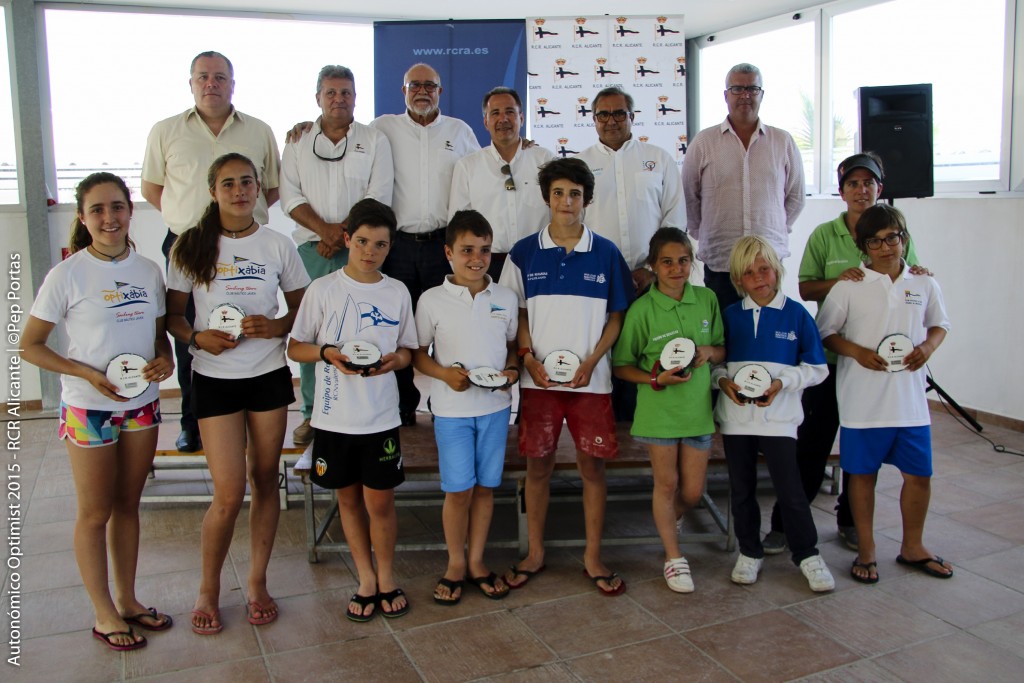 José Mª Wandosell, Paula García y Javier Clement, Campeones Autonómicos de Optimist