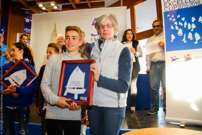 ef01d67e-64b8-4541-9ee6-d0664fd3f904